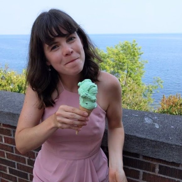 Meet your Posher, Anna - Picture 1 of 1